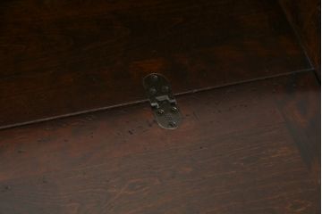 中古　希少　北海道民芸家具　重厚感たっぷりのクラシカルなライティングビューロー(デスク、在宅ワーク、両袖机)(R-056795)