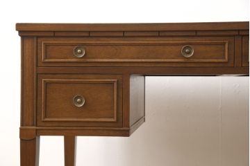 中古　美品　DREXEL HERITAGE(ドレクセルヘリテイジ)　Triune(トライユン)　モダンクラシックなデザインがステキなニーホールデスク(両袖デスク、机、ワークデスク、在宅用、在宅ワーク)(定価約41万円)(R-056800)