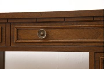 中古　美品　DREXEL HERITAGE(ドレクセルヘリテイジ)　Triune(トライユン)　モダンクラシックなデザインがステキなニーホールデスク(両袖デスク、机、ワークデスク、在宅用、在宅ワーク)(定価約41万円)(R-056800)