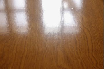 中古　美品　横浜ダニエル(daniel)　ヨーロピアンな装飾が上品なダイニングテーブル(ミッシェルテーブル、4人掛け、6人掛け)(定価約42万円)(R-056817)