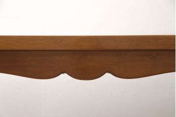 中古　美品　横浜ダニエル(daniel)　ヨーロピアンな装飾が上品なダイニングテーブル(ミッシェルテーブル、4人掛け、6人掛け)(定価約42万円)(R-056817)