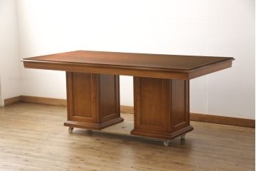中古　横浜クラシック家具　ダニエル(daniel)　A-322・A-320　組み立て式の豪華なダイニングテーブル(6人掛けダイニングテーブル)(定価約70万円)(R-056823)