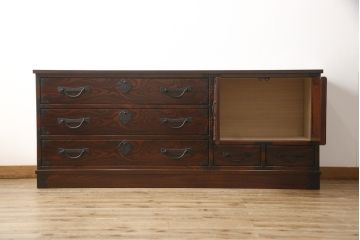 中古　民芸家具　ヒノキ材天板を取り付けてリメイク!シックな和風サイドボード(和箪笥、テレビ台、テレビボード)(R-056827)