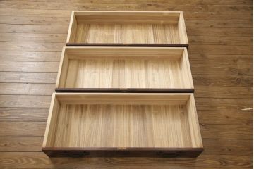 中古　民芸家具　ヒノキ材天板を取り付けてリメイク!シックな和風サイドボード(和箪笥、テレビ台、テレビボード)(R-056827)