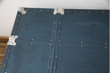 和製ビンテージ　ブルーカラーがお洒落な雰囲気を高める舟トランク(センターテーブル、ヴィンテージ)(R-056855)