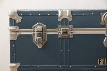 和製ビンテージ　ブルーカラーがお洒落な雰囲気を高める舟トランク(センターテーブル、ヴィンテージ)(R-056855)