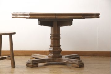 中古　DREXEL HERITAGE(ドレクセルヘリテイジ)　Grand Villa(グランドヴィラ)　上品なデザインのダイニングテーブル(エクステンションテーブル、2人掛け、4人掛け)(定価約60万円)(R-056860)