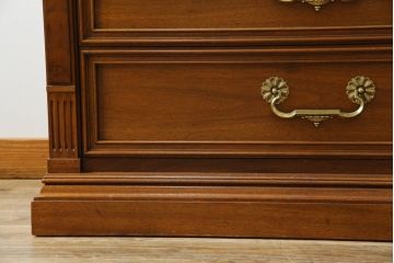 中古　美品　DREXEL HERITAGE(ドレクセルヘリテイジ)　FRANCESCA(フランチェスカ)シリーズ　優美なデザインのチェスト(引き出し)(定価約84万円)(R-056862)