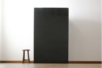 中古　最高級!　総漆塗り　美しい松の漆絵が入った総桐箪笥(和タンス、衣装箪笥、桐タンス)(定価約200万円)(R-056867)