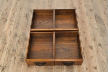 中古　美品　高級品　総栗ムク材　国産手造り　和風のキッチンやダイニングに!格子引き戸の水屋箪笥(食器棚、キャビネット、戸棚、収納棚)(R-056894)