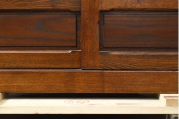 中古　美品　高級品　総栗ムク材　国産手造り　和風のキッチンやダイニングに!格子引き戸の水屋箪笥(食器棚、キャビネット、戸棚、収納棚)(R-056894)