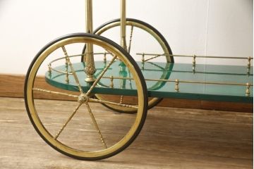 中古　美品　イタリア高級家具　アルド・トゥーラ(ALDO TURA)　希少!グリーンカラーが目を引く、仔山羊革張りのラウンドキッチンワゴン(トロリーワゴン)(R-056900)