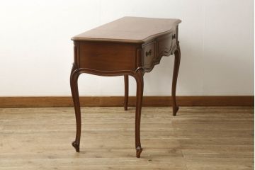中古　DREXEL HERITAGE(ドレクセルヘリテイジ)　Touraine(ツーレイン)シリーズ　クラシックなデザインがステキなドレッサー(デスク、テーブル、机)(R-056902)