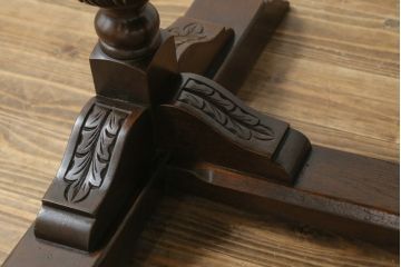 イギリスアンティーク　オーク材製　クラシックで重厚な雰囲気漂うドローリーフテーブル(ダイニングテーブル、エクステンションテーブル)(R-056904)
