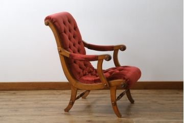 中古　横浜ダニエル(daniel)　クラシカルな布張りのブーツワイドアームチェア(定価約30万円)(1人掛けソファ、ラウンジチェア、椅子)(R-056918)