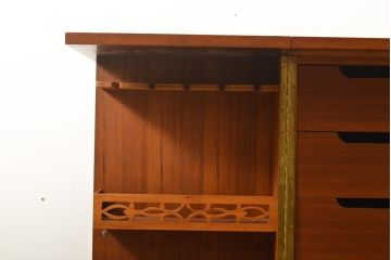 中古　ヨーロッパ高級輸入家具　上手物　ワインラックに活躍!　チーク材製のクラシカルなサーバー(サービス台、バーカウンター、カウンターテーブル、サイドボード)(R-056928)