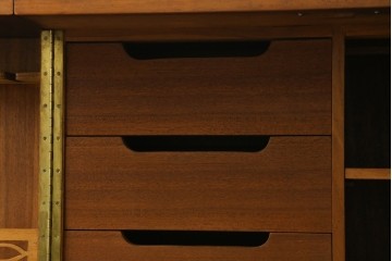 中古　ヨーロッパ高級輸入家具　上手物　ワインラックに活躍!　チーク材製のクラシカルなサーバー　(R-056928)