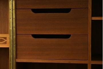 中古　ヨーロッパ高級輸入家具　上手物　ワインラックに活躍!　チーク材製のクラシカルなサーバー　(R-056928)