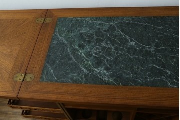 中古　ヨーロッパ高級輸入家具　上手物　ワインラックに活躍!　チーク材製のクラシカルなサーバー　(R-056928)