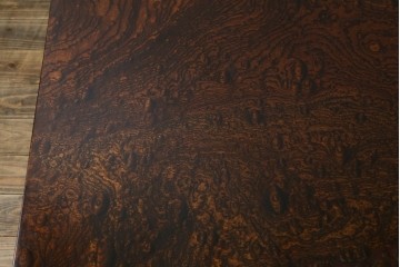 中古　特大!　日本一の玉杢無垢!　総欅一枚板　漆塗り7尺座卓　(R-056930)