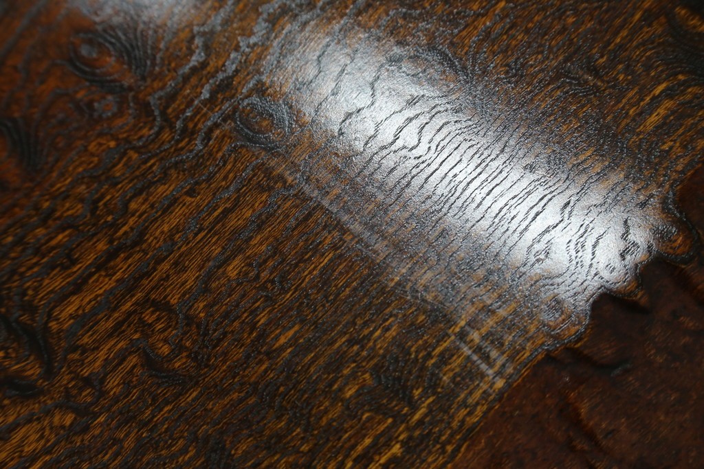 中古　特大!　日本一の玉杢無垢!　総欅一枚板　漆塗り7尺座卓　(R-056930)