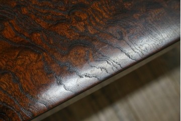 中古　特大!　日本一の玉杢無垢!　総欅一枚板　漆塗り7尺座卓　(R-056930)