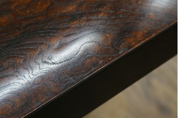 中古　特大!　日本一の玉杢無垢!　総欅一枚板　漆塗り7尺座卓　(R-056930)