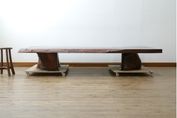 中古　特大!　日本一の玉杢無垢!　総欅一枚板　漆塗り7尺座卓　(R-056930)