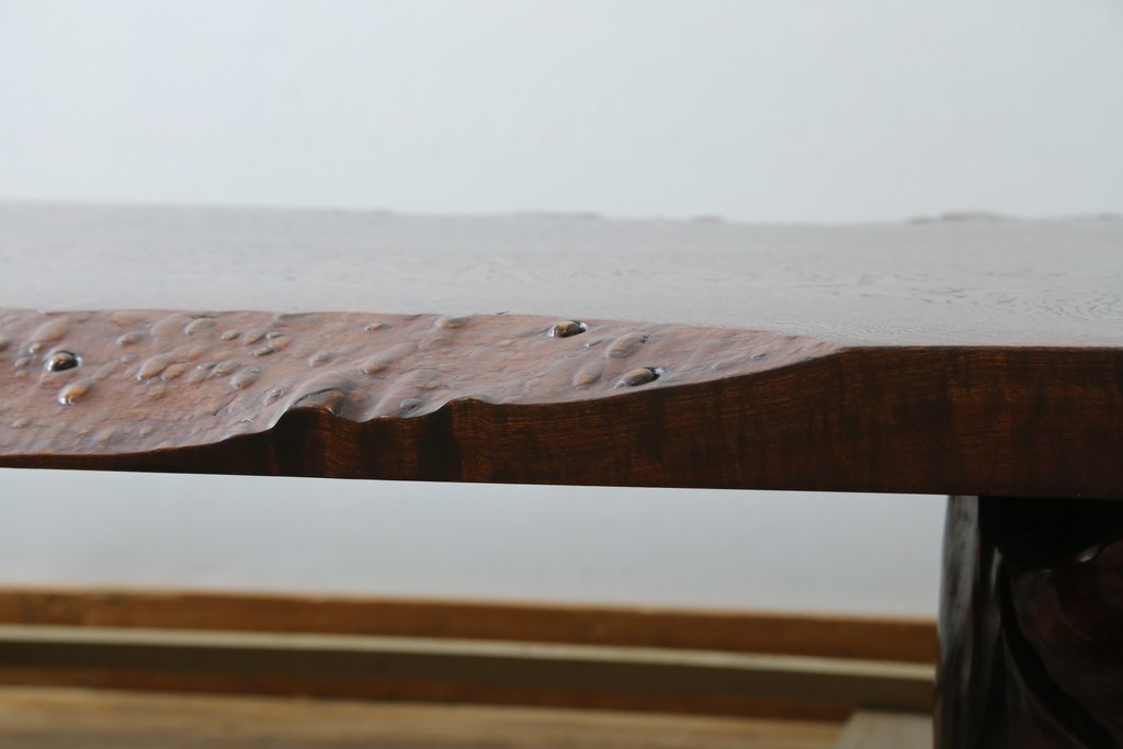 中古　特大!　日本一の玉杢無垢!　総欅一枚板　漆塗り7尺座卓　(R-056930)