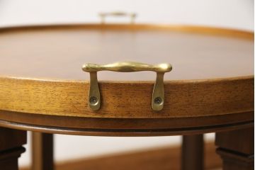 中古　DREXEL HERITAGE(ドレクセルヘリテイジ)　クラシカルなツインカクテルテーブル(サイドテーブル、ワゴン、トロリー)(R-056939)