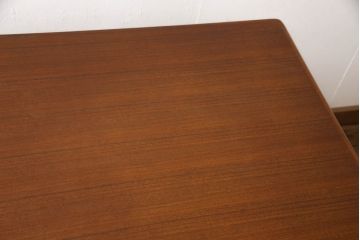 和製ビンテージ　美品　チーク材　ミッドセンチュリーテイストのデザインがおしゃれな両袖机(ワークデスク、ニーホールデスク、作業デスク、机、ヴィンテージ、在宅用、在宅ワーク)(R-056942)