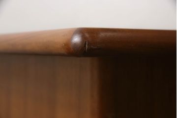 和製ビンテージ　美品　チーク材　ミッドセンチュリーテイストのデザインがおしゃれな両袖机(ワークデスク、ニーホールデスク、作業デスク、机、ヴィンテージ、在宅用、在宅ワーク)(R-056942)