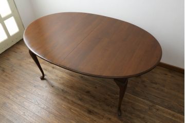 中古　ETHAN ALLEN(イーセンアーレン)　エレガントな猫脚のチェリー材製エクステンションテーブル(ダイニングテーブル、ヴィンテージ)(R-056943)