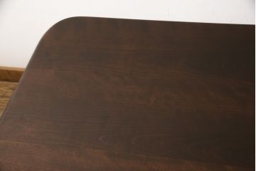 中古　松本民芸家具　洋風のクラシカルなデザインがステキなT型食卓(ダイニングテーブル、4人掛け、6人掛け)(R-056989)