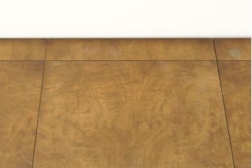 中古　美品　アメリカ　KARGES FURNITURE(カーゲス・ファニチャ)　優雅な曲線のデザインが美しいダイニングテーブル(エクステンションテーブル、4人掛け、6人掛け)(R-056990)