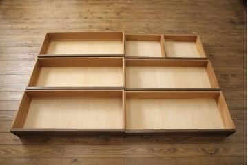 ビンテージ　永田良介商店 S型　クラシカルで上品なデザインの整理箪笥(チェスト、引き出し、タンス、ヴィンテージ)(定価約41万円)(R-056999)