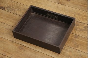和製アンティーク　シックな木肌が美しい紫檀(シタン)無垢材製の飾り棚(茶棚、和タンス)(R-057008)
