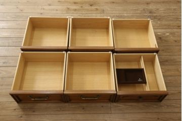 中古　美品　DREXEL HERITAGE(ドレクセルヘリテイジ)　FRANCESCA(フランチェスカ)シリーズ　優美なデザインのサイドチェスト(定価約95万円)(サイドボード、引き出し)(R-057049)