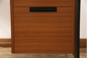 ビンテージ　天童木工　ミッドセンチュリー調のデザインがおしゃれなチーク材製デスク(机、片袖机、ワークデスク、ヴィンテージ)(R-057051)