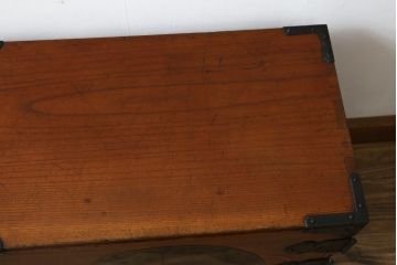 激レア!特注品　縁起物　おかめの漆絵が描かれた総欅材製の庄内小箪笥(掛硯型、懸硯型、船箪笥、帳場箪笥、おたふく、小引き出し、たんす、タンス、アンティーク)(R-057060)
