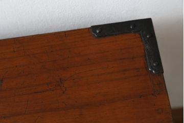 激レア!特注品　縁起物　おかめの漆絵が描かれた総欅材製の庄内小箪笥(掛硯型、懸硯型、船箪笥、帳場箪笥、おたふく、小引き出し、たんす、タンス、アンティーク)(R-057060)