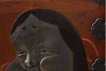激レア!特注品　縁起物　おかめの漆絵が描かれた総欅材製の庄内小箪笥(掛硯型、懸硯型、船箪笥、帳場箪笥、おたふく、小引き出し、たんす、タンス、アンティーク)(R-057060)
