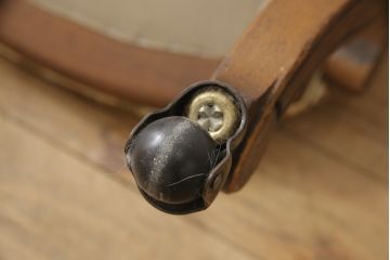 中古　DREXEL HERITAGE(ドレクセルヘリテイジ)　ESPERANTO(エスペラント)　優雅なデザインのキャスター付きチェア(定価約20万円)(サイドチェア、ダイニングチェア、ワークチェア、椅子、イス)(R-057066)