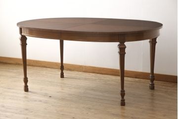 中古　美品　DREXEL HERITAGE(ドレクセルヘリテイジ)　FRANCESCA(フランチェスカ)シリーズ　ネオクラシックなデザインのダイニングテーブル(4人掛け)(R-057070)