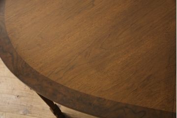 中古　美品　DREXEL HERITAGE(ドレクセルヘリテイジ)　FRANCESCA(フランチェスカ)シリーズ　ネオクラシックなデザインのダイニングテーブル(4人掛け)(R-057070)