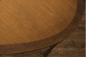 中古　美品　DREXEL HERITAGE(ドレクセルヘリテイジ)　FRANCESCA(フランチェスカ)シリーズ　ネオクラシックなデザインのダイニングテーブル(4人掛け)(R-057070)