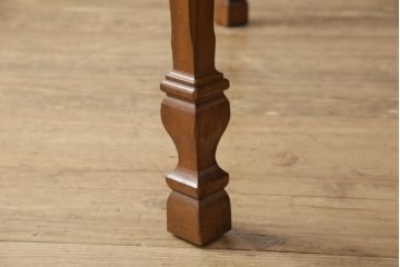 中古　美品　DREXEL HERITAGE(ドレクセルヘリテイジ)　FRANCESCA(フランチェスカ)シリーズ　ネオクラシックなデザインのダイニングテーブル(4人掛け)(R-057070)