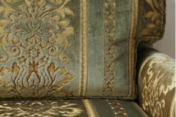 中古　DREXEL HERITAGE(ドレクセルヘリテイジ)　 Upholstery(アップホルスタリー)　クラシカルな佇まいの1人掛けソファ(アームチェア、一人掛け、1P)(R-057071)