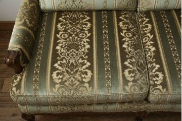 中古　美品　DREXEL HERITAGE(ドレクセルヘリテイジ)　 Upholstery(アップホルスタリー)　エレガントな空間を演出するクッション付き3人掛けソファ(三人掛け、3P)(R-057073)