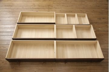 中古　北海道民芸家具　HM533　和洋のインテリアに合わせやすいチェスト(タンス、整理箪笥、引き出し)(定価約25万円)(R-057078)